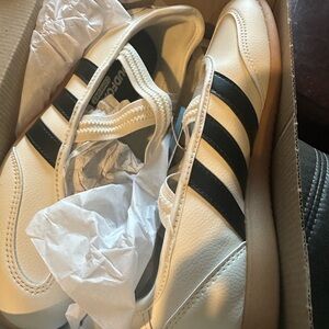 Brand new Adidas Mary Jane Junior Girls .. all leather white with black strips